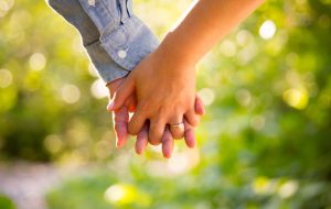 A identidade de um casal jovem – Ezra Ma